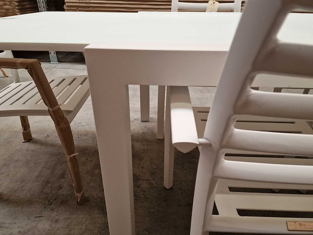 Garden prestige - alu tuintafel uitschuifbaar lissabon wit mat 220-330 x 106cm - afbeelding 7 van  11