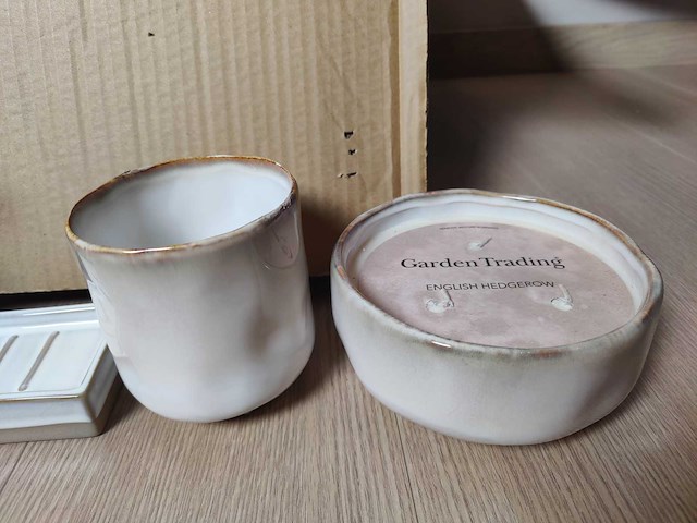 Garden trading - bloempotjes, tandenborstelhouders, zeepbakjes, zeeppompjes, kaarsen (30 stuks) - afbeelding 3 van  8