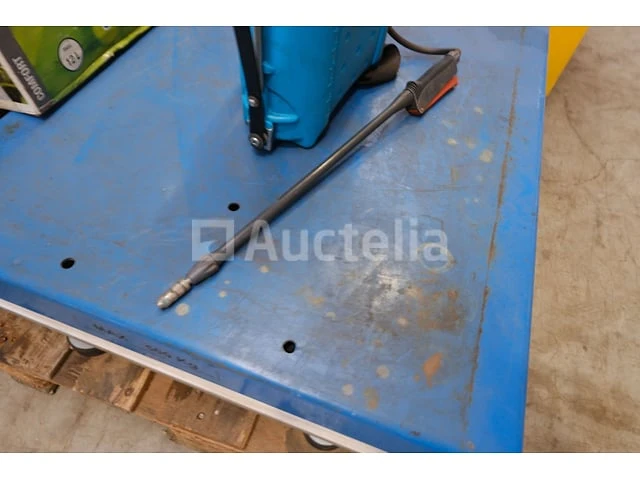 Gardena comfort handspuit 12 liter - afbeelding 1 van  6