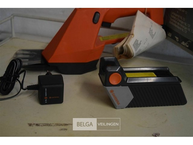 Gardena grasschaar op accu - afbeelding 3 van  4