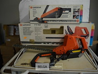 Gardena heggenschaar op accu en 1 accu stofzuiger - afbeelding 1 van  6