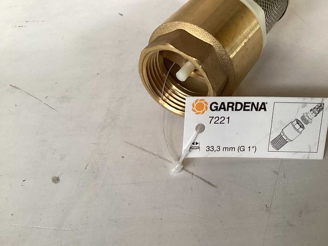 Gardena messing terugslagklep 1” met aanzuigkorf (49x) - afbeelding 2 van  4