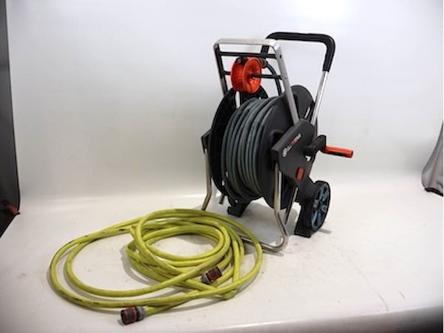 Gardena tuinslang op haspel - afbeelding 1 van  6