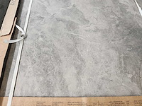 Gardenia pietra cenere mat 100x100 cm tegel 37 m² - afbeelding 2 van  6