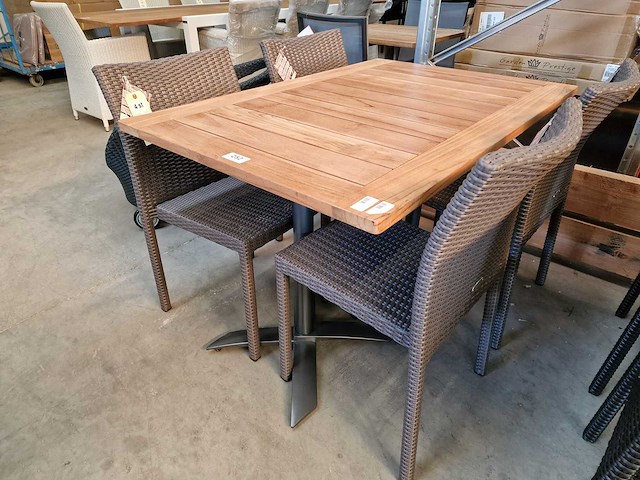 Gardini - teak tuintafel volvic 120 x 80cm met dubbel onderstel - afbeelding 1 van  5