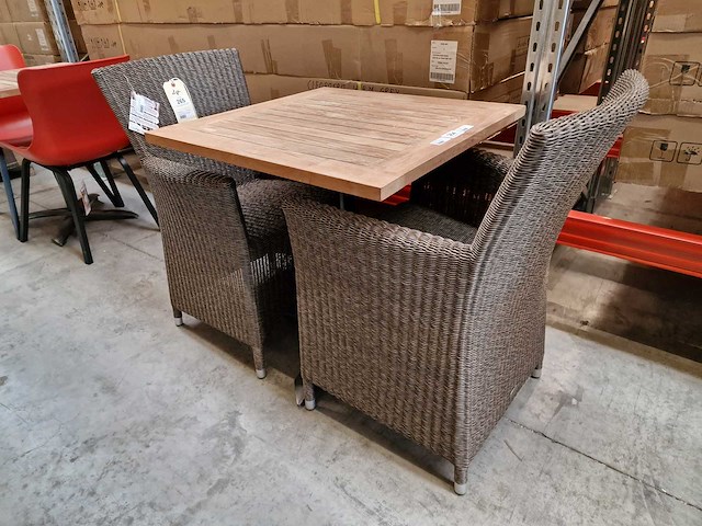 Gardini - teak tuintafel volvic 70 x 70cm met alu antraciet onderstel - afbeelding 1 van  4