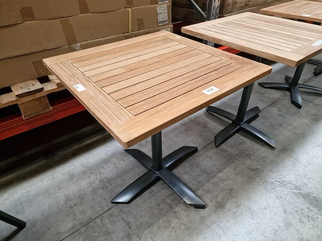 Gardini - teak tuintafel volvic 70 x 70cm met alu antraciet onderstel - afbeelding 1 van  5