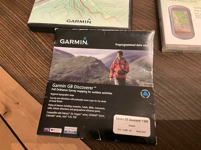 Garmin gpsmaps 64s navigatiesysteem - afbeelding 8 van  12