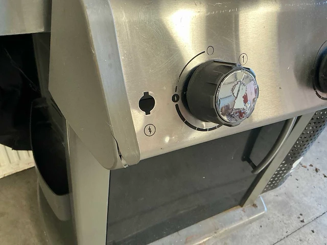 Gas bbq - afbeelding 7 van  11