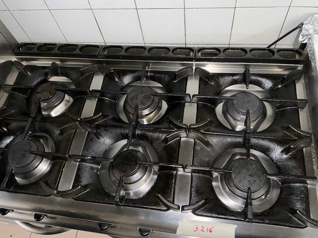 Gas fornuis met oven fornuis - afbeelding 1 van  1