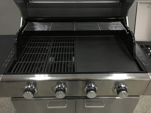 Gasbarbecue 4 branders - rvs met gietijzeren roosters - incl. zijbrander & gietijzeren kookplaat - afbeelding 1 van  4