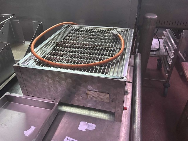 Gasbarbecue - afbeelding 1 van  4