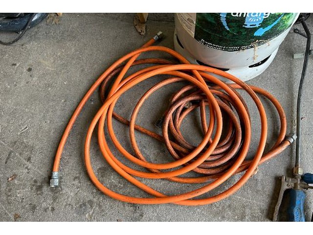 Gasfles, kabel en 2 branders - afbeelding 5 van  6