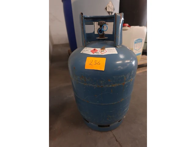 Gasfles propaan - afbeelding 1 van  3