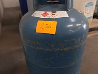 Gasfles propaan - afbeelding 1 van  3
