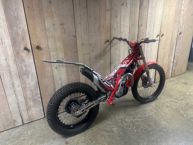 Gasgas txt gp 280 2021 3 hours! - afbeelding 2 van  7