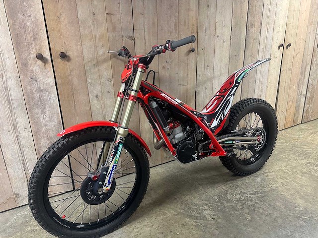 Gasgas txt gp 280 2021 3 hours! - afbeelding 7 van  7