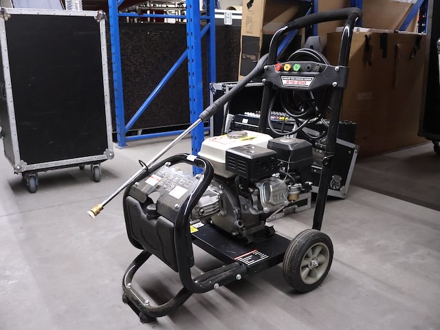 Gasoline high pressure washer - afbeelding 2 van  6