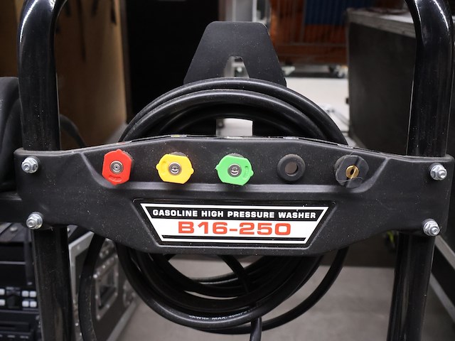 Gasoline high pressure washer - afbeelding 3 van  6