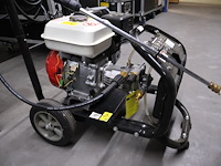 Gasoline high pressure washer - afbeelding 5 van  6