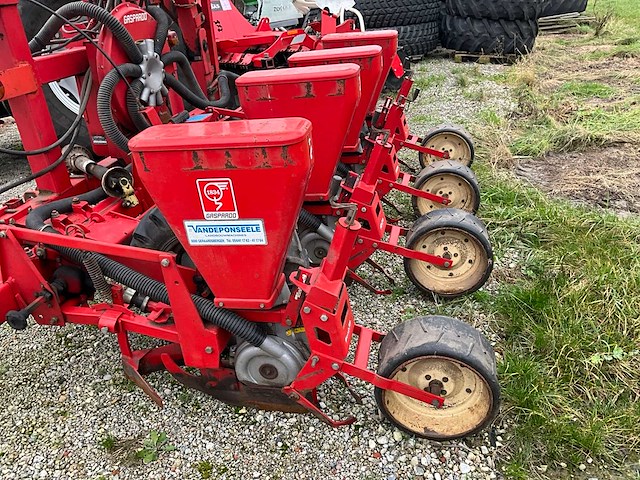 Gaspardo sp 520 maïsplanter - afbeelding 10 van  11