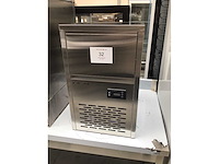 Gastro hero ijsblokjesmachine - afbeelding 1 van  6