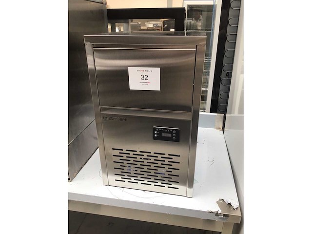 Gastro hero ijsblokjesmachine - afbeelding 1 van  3
