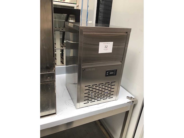 Gastro hero ijsblokjesmachine - afbeelding 2 van  3
