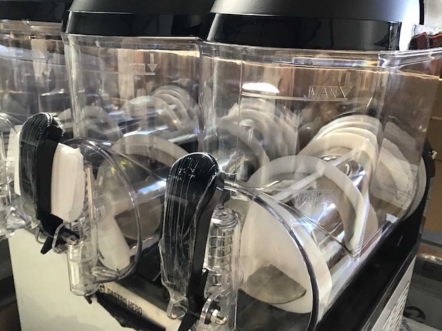 Gastro hero slush machine / puppy 3x 12l - afbeelding 4 van  4