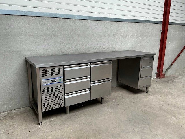 Gastrodis - koelwerkbank met werktafel - afbeelding 1 van  6