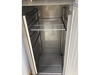 Gastrohero rvs koelkast 1 deur - afbeelding 4 van  5