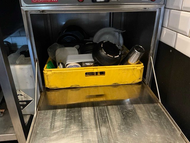 Gastrom maestro korvenvaatwasmachine - afbeelding 3 van  4