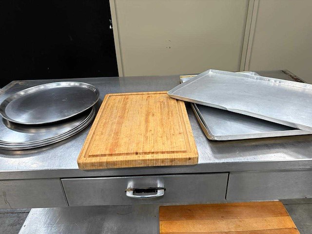 Gastronorm, snijplanken, soeplepels, potten, pannen ect - overige keukenbenodigdheden - afbeelding 2 van  10