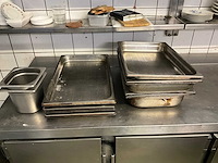 Gastronormbak en schaal (17x) - afbeelding 1 van  10
