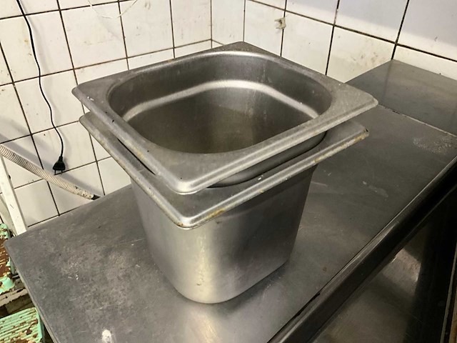 Gastronormbak en schaal (17x) - afbeelding 9 van  10