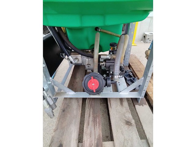 Gb - expo 302 - gb sprayer - 2011 - afbeelding 1 van  1