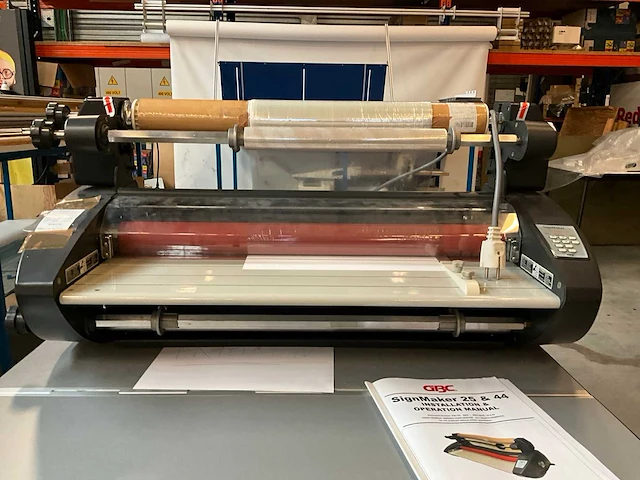 Gbc sign maker 25 lamineermachine - afbeelding 3 van  10