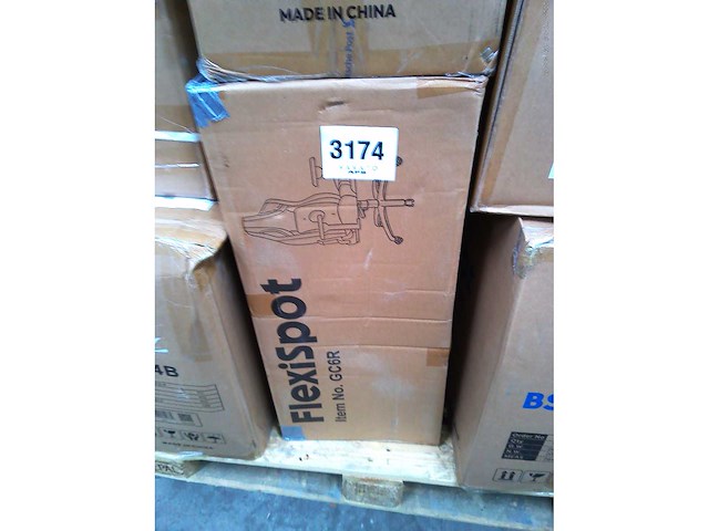 Gc6 multifunctionele gamingstoel met nekkussen - afbeelding 9 van  9