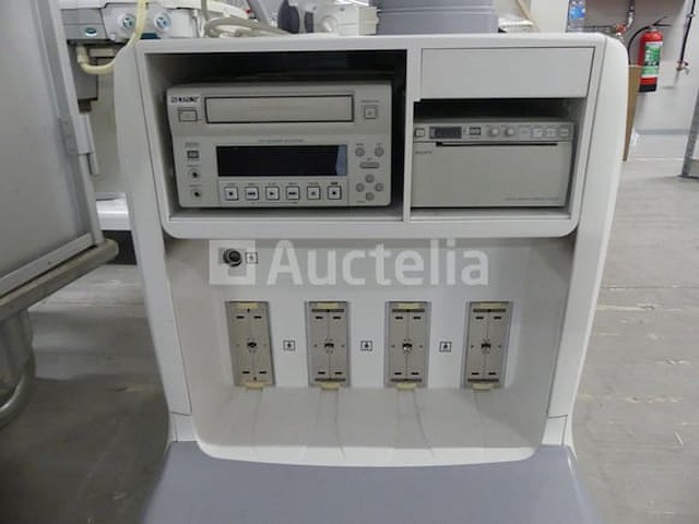 Ge healthcare voluson e8 expert trolley ultrasoon station - afbeelding 2 van  11