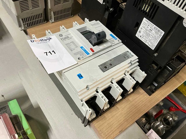 Ge record plus fg400 vermogensschakelaar - afbeelding 2 van  3