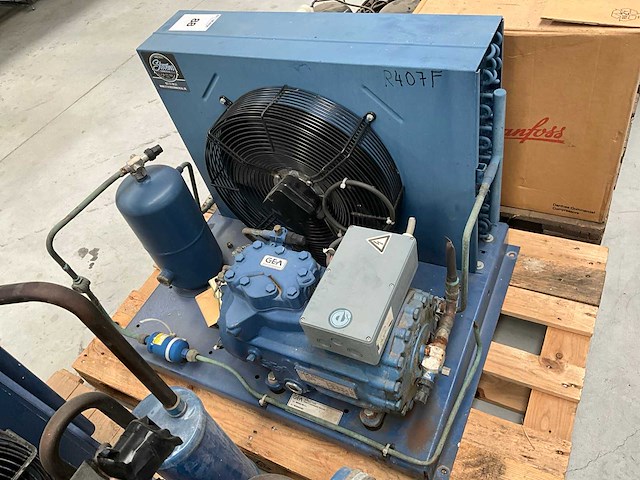 Gea hgx44e koelcompressor - afbeelding 1 van  4