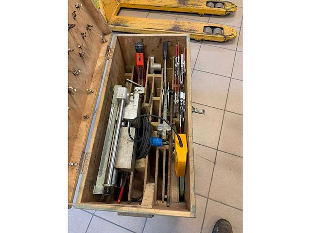 Geberit - complete lastafel - andere elektrische gereedschappen - afbeelding 1 van  6