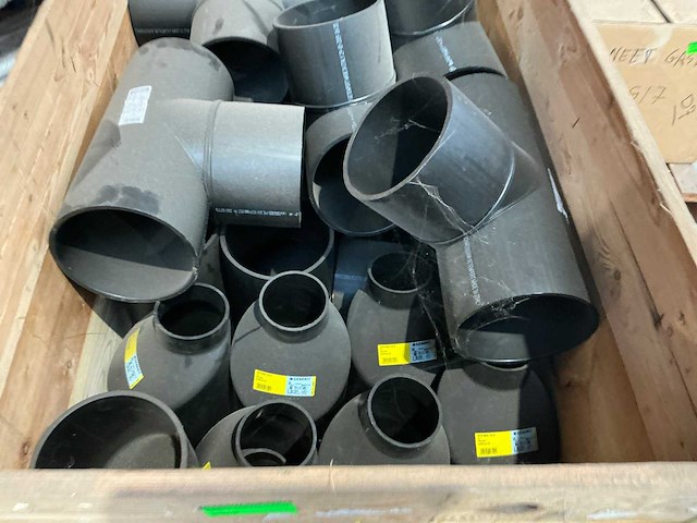 Geberit 200/110 + 200 90° partij reducties - afbeelding 2 van  3