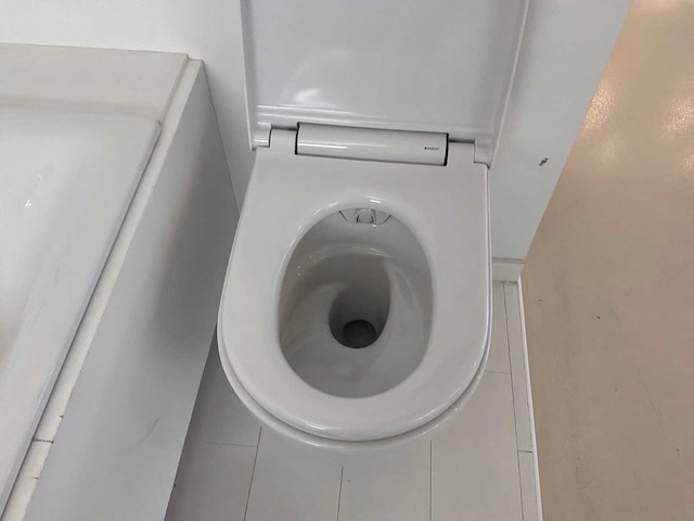 Geberit douche wc alba hangtoilet - afbeelding 3 van  9