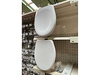 Geberit flush 2x toilet en sanitair toebehoren - afbeelding 9 van  13