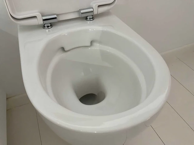 Geberit hangtoilet - afbeelding 6 van  6
