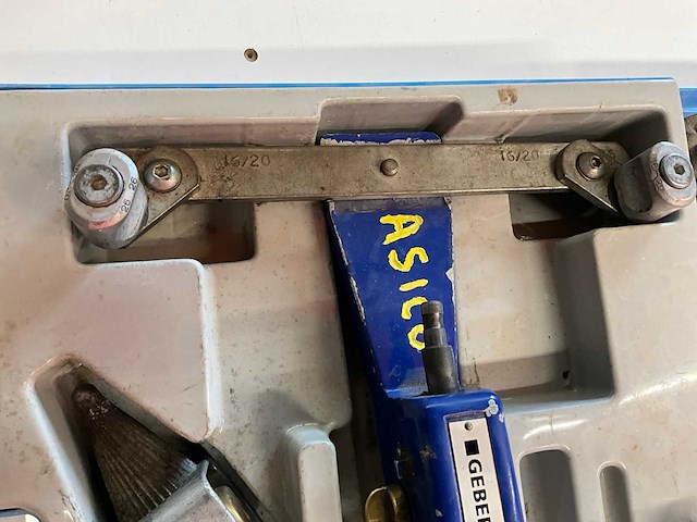 Geberit mepla 690.080 buizenplooier - afbeelding 5 van  7