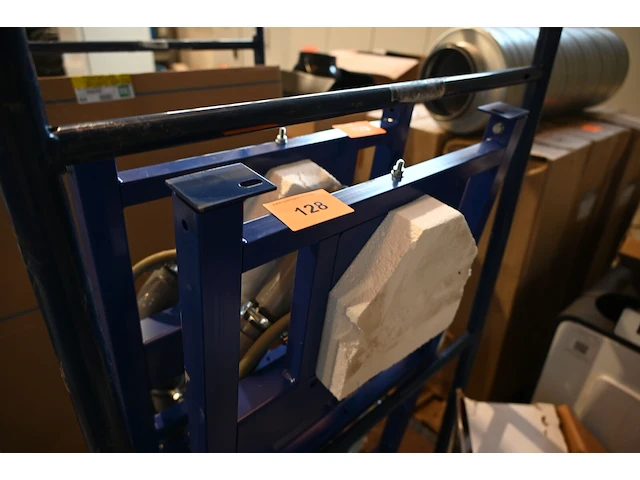 Geberit ophangsysteem voor toilet - afbeelding 1 van  4