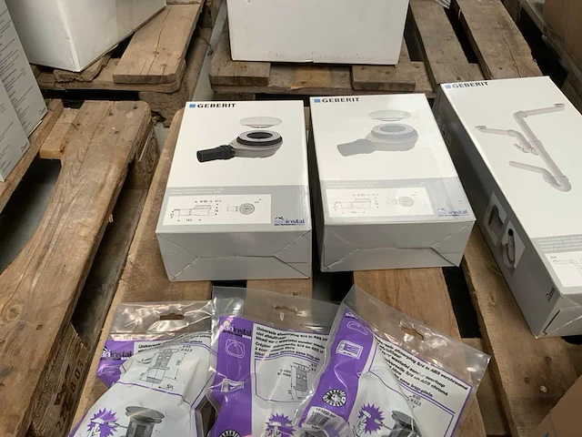 Geberit partij installatiemateriaal sanitair - afbeelding 5 van  6