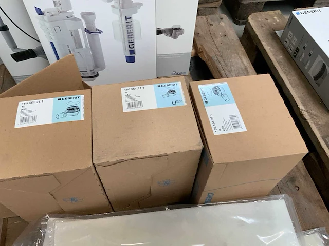 Geberit partij installatiemateriaal sanitair - afbeelding 4 van  6